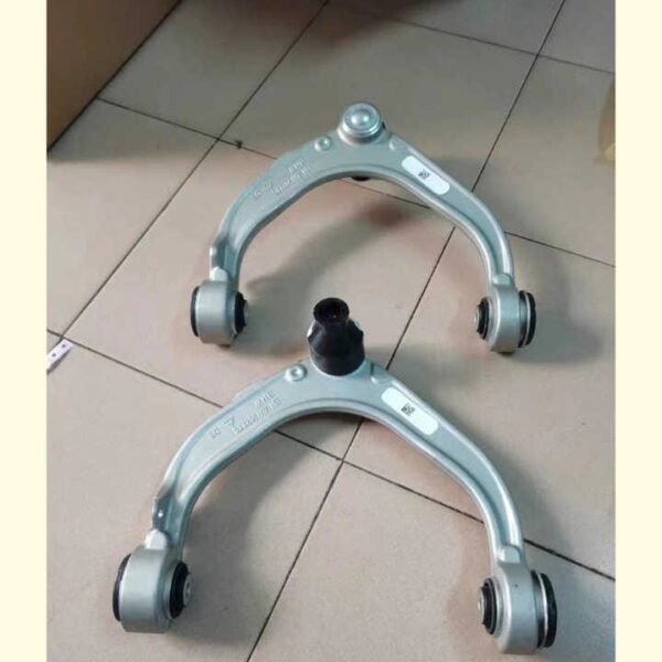 W205 CONTROL ARMS FULL SET FRONT