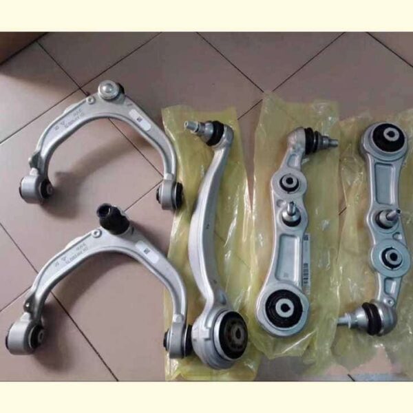 W205 CONTROL ARMS FULL SET FRONT