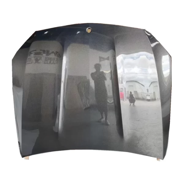 W205 C-CLASS BONNET AMG STYLE